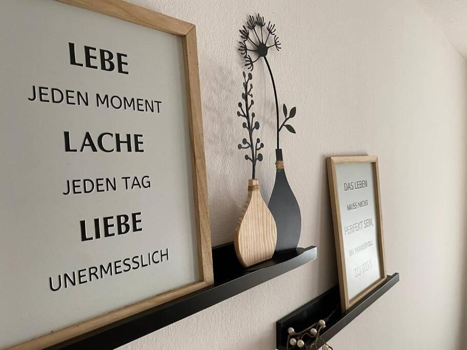 Neu Apartment In Schloss Naehe,Parkplatz, Netflix Sogel Luaran gambar