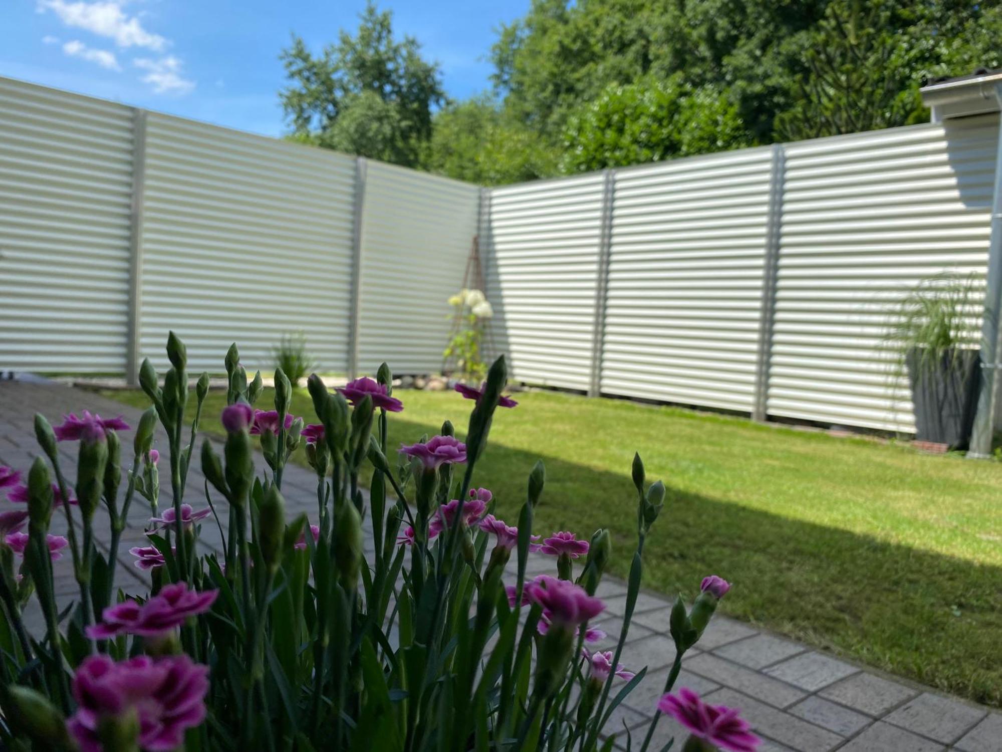 Neu Apartment In Schloss Naehe,Parkplatz, Netflix Sogel Luaran gambar